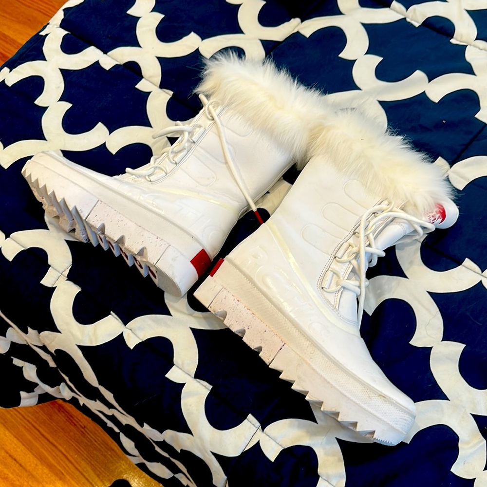 Sorry Joan of Arc Winter Snow Boot